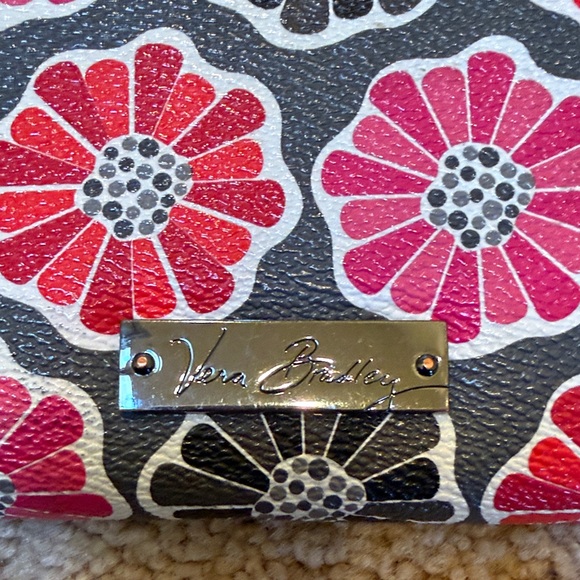 Vera Bradley Accordian Floral Zip Wallet - Picture 2 of 5